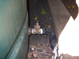 Valve and plumbing on 5500 litre tank